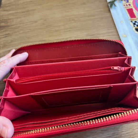 Tory Burch Miller Red Patent Leather Zip Around Continental Wallet Clutch - Picture 5 of 7